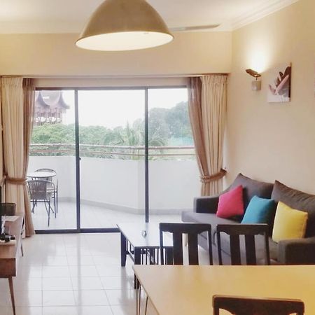 Poolview Resort Batu Ferringhi 502 - 2 Rooms ภายนอก รูปภาพ