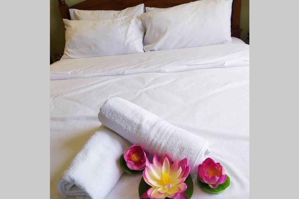 Poolview Resort Batu Ferringhi 502 - 2 Rooms ภายนอก รูปภาพ