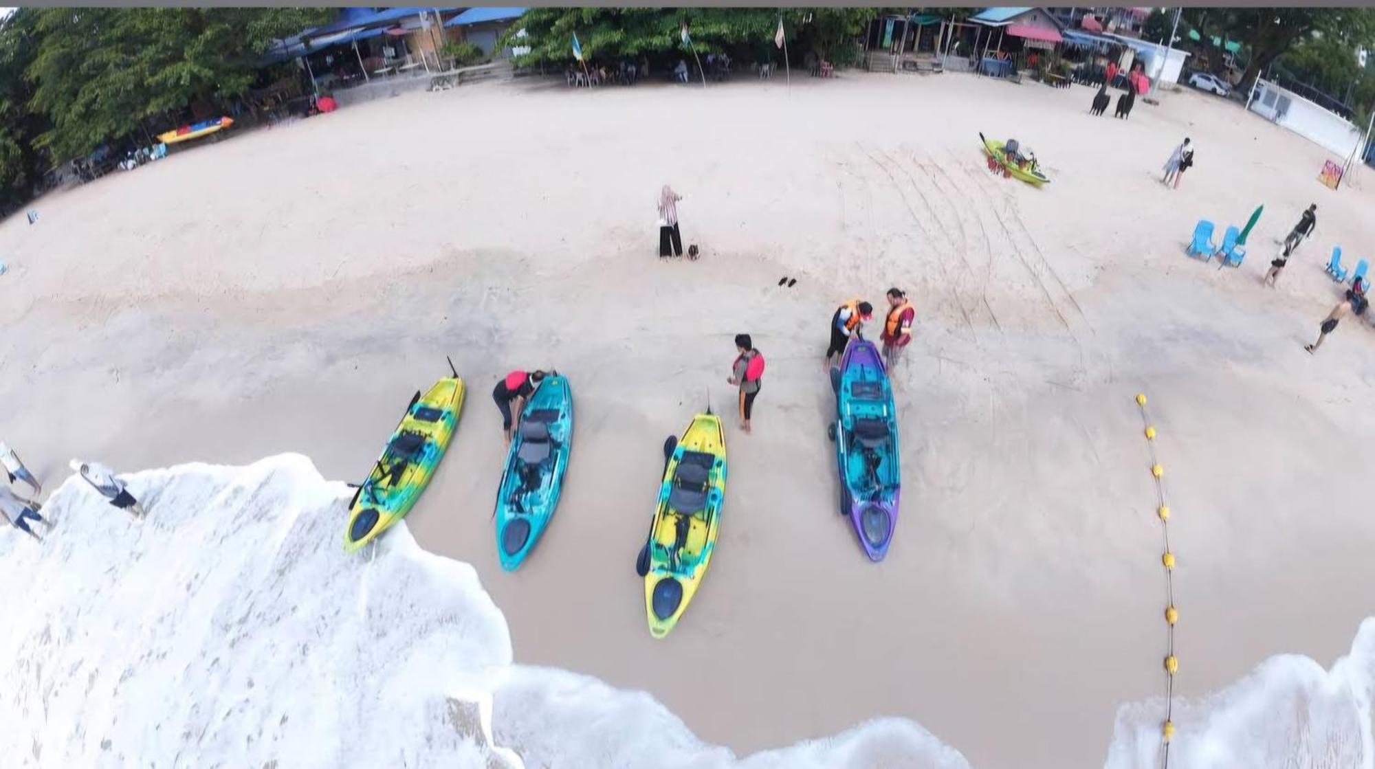 Poolview Resort Batu Ferringhi 502 - 2 Rooms ภายนอก รูปภาพ